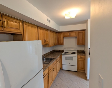 226 Sawmill Road - Photo Thumbnail 5