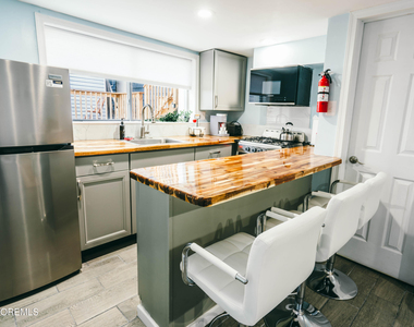 13 Decatur Avenue - Photo Thumbnail 7