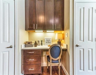 5445 Caruth Haven Lane - Photo Thumbnail 12