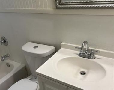 6318 Belgrade Avenue - Photo Thumbnail 18