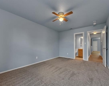 3151 Karen Street - Photo Thumbnail 7