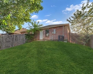 3151 Karen Street - Photo Thumbnail 15