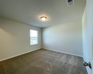 1805 Nelson Street - Photo Thumbnail 38