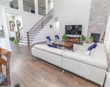 9785 Hickory Hill Road - Photo Thumbnail 14