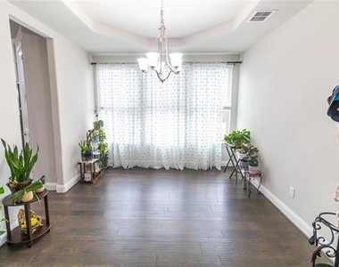 9785 Hickory Hill Road - Photo Thumbnail 8