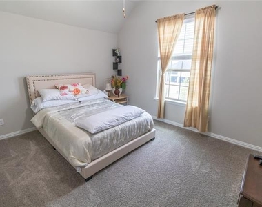 9785 Hickory Hill Road - Photo Thumbnail 30