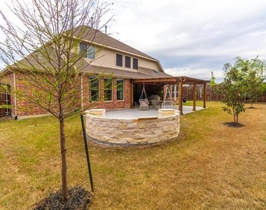 9785 Hickory Hill Road - Photo Thumbnail 34