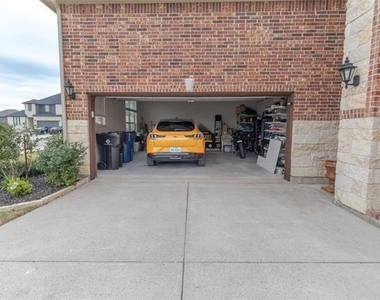 9785 Hickory Hill Road - Photo Thumbnail 31