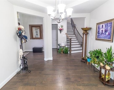 9785 Hickory Hill Road - Photo Thumbnail 7