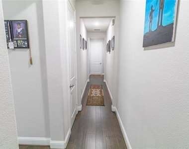 9785 Hickory Hill Road - Photo Thumbnail 21