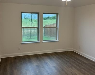 2417 Blackwell Street - Photo Thumbnail 13