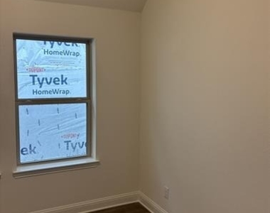 2417 Blackwell Street - Photo Thumbnail 21