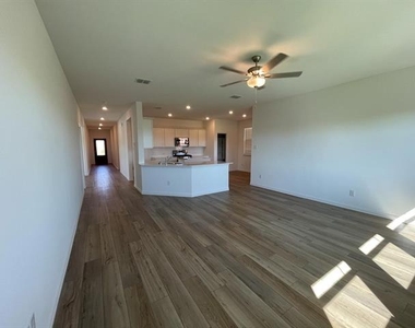 3305 Tulip Poplar Trail - Photo Thumbnail 18