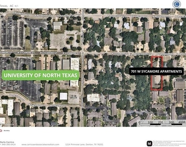 701 W Sycamore Street - Photo Thumbnail 7