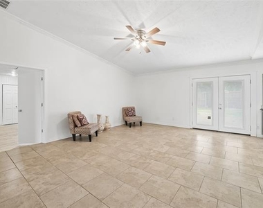 5161 Bartlett Drive - Photo Thumbnail 6