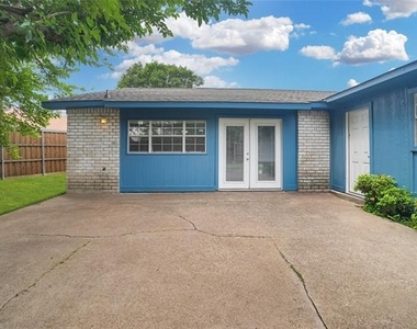 5161 Bartlett Drive - Photo Thumbnail 21