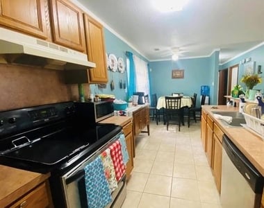 504 Wilson Road - Photo Thumbnail 9