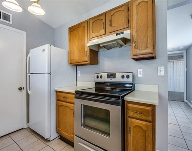 4646 Carr Street - Photo Thumbnail 11