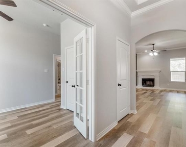 4101 Rocky Bend Court - Photo Thumbnail 2
