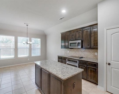 4101 Rocky Bend Court - Photo Thumbnail 10
