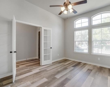 4101 Rocky Bend Court - Photo Thumbnail 3