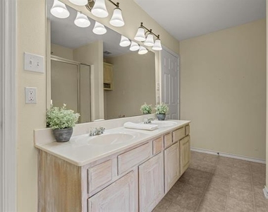 502 S Main Street - Photo Thumbnail 21