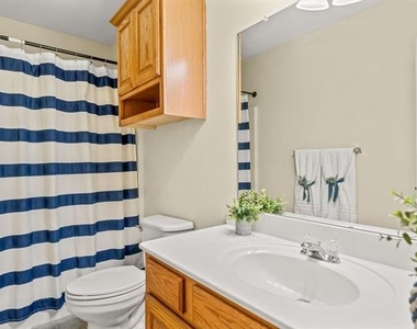502 S Main Street - Photo Thumbnail 11