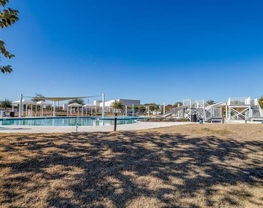 14328 Capridge Road - Photo Thumbnail 35