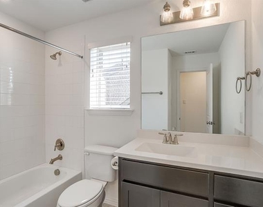 14328 Capridge Road - Photo Thumbnail 23