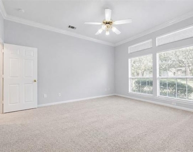 4304 Echomont Lane - Photo Thumbnail 4