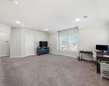2417 Mankato Drive - Photo Thumbnail 33