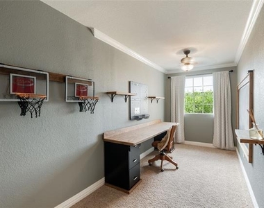 306 Aspen Lane - Photo Thumbnail 33