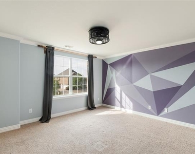 306 Aspen Lane - Photo Thumbnail 29