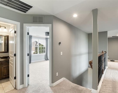 306 Aspen Lane - Photo Thumbnail 28