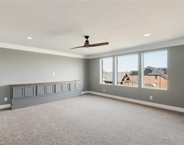 306 Aspen Lane - Photo Thumbnail 32
