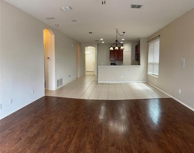 5733 Pebble Ridge Drive - Photo Thumbnail 2