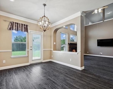708 San Antonio Trail - Photo Thumbnail 13