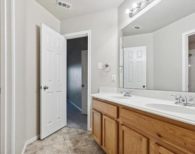 708 San Antonio Trail - Photo Thumbnail 23