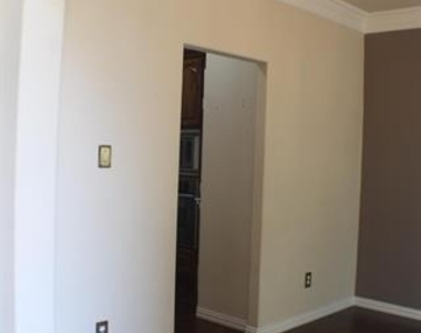 8224 Summerview Court - Photo Thumbnail 10