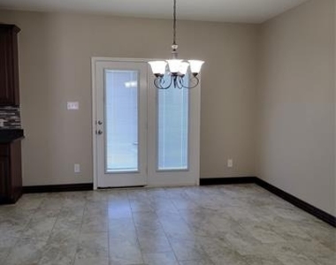 1633 Kawati Way - Photo Thumbnail 5