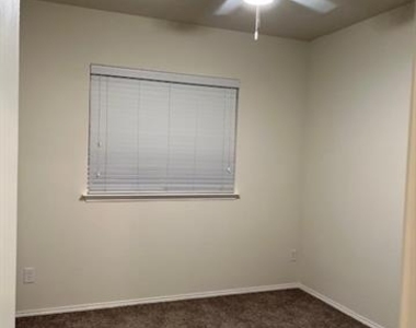 1633 Kawati Way - Photo Thumbnail 11