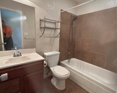 423 Marsha Street - Photo Thumbnail 18