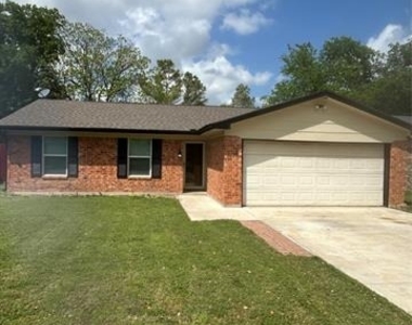423 Marsha Street - Photo Thumbnail 3