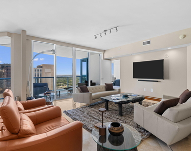 333 Las Olas Way - Photo Thumbnail 4