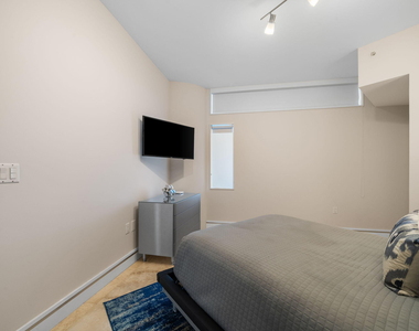 333 Las Olas Way - Photo Thumbnail 24