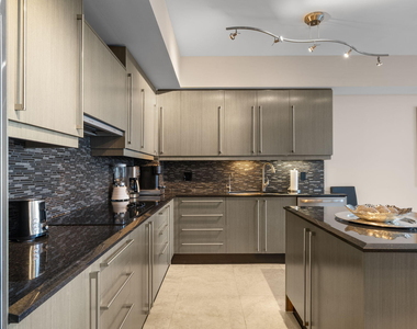 333 Las Olas Way - Photo Thumbnail 10