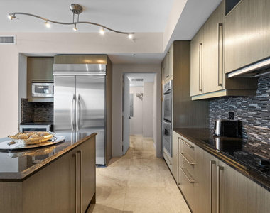 333 Las Olas Way - Photo Thumbnail 11