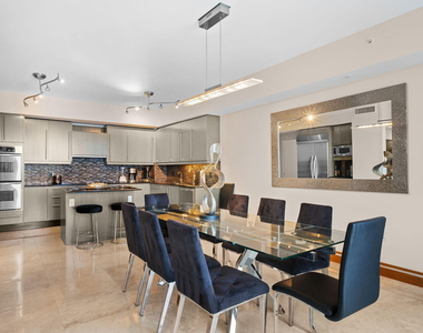 333 Las Olas Way - Photo Thumbnail 6