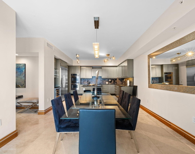 333 Las Olas Way - Photo Thumbnail 7
