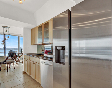 5510 N Ocean Drive - Photo Thumbnail 15